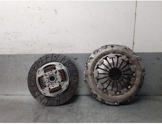 Recambio de kit embrague para dacia sandero iii 1.0 tce 90 eco-g referencia OEM IAM 301016117R 