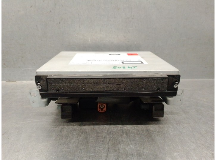 Recambio de sistema audio / radio cd para jaguar f-pace (x761) 2.0 td4 awd referencia OEM IAM FW9311B608AD C2D35999 
