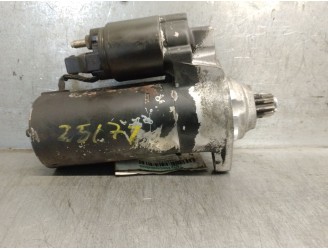 Recambio de motor arranque para volkswagen polo (6n2) 1.9 sdi referencia OEM IAM 085911023A 085911023K 0001124011