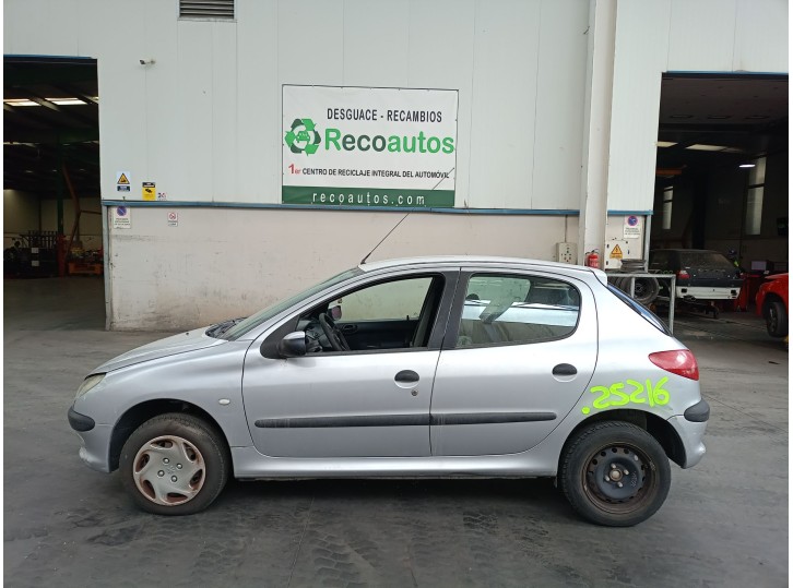 peugeot 206 hatchback (2a/c) del año 1999