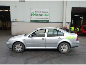 volkswagen bora i (1j2) del año 2005