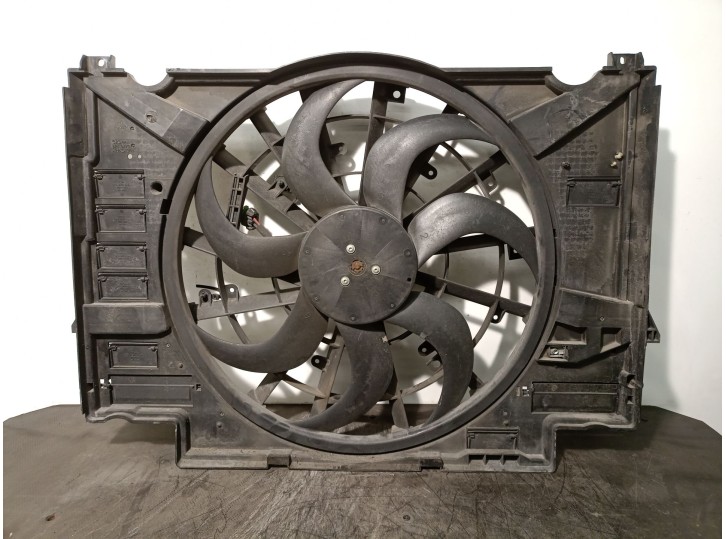 Recambio de electroventilador para jaguar xe (x760) 2.0 d referencia OEM IAM GX738C607AE 