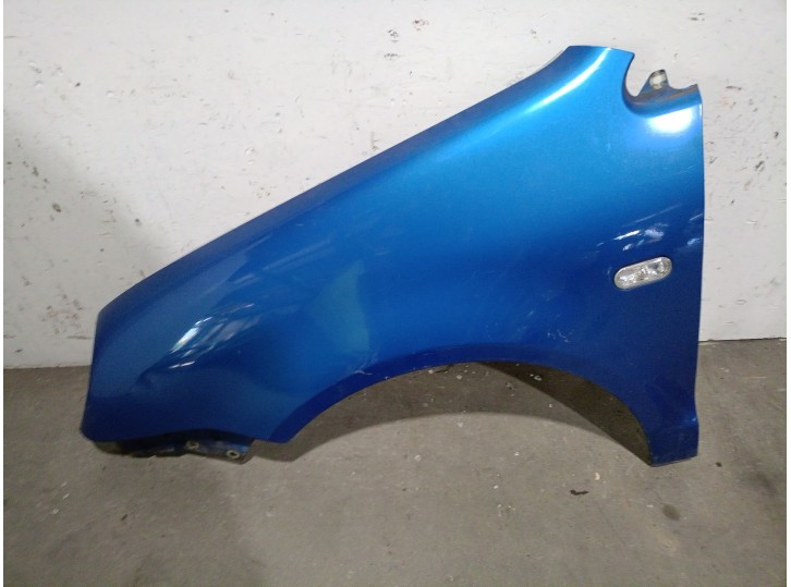 Recambio de aleta delantera izquierda para volkswagen polo iv (9n_, 9a_) 1.4 16v referencia OEM IAM 6Q0821105D 6Q0821105D 