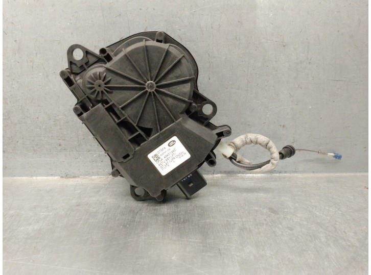 Recambio de motor cierre centralizado porton para jaguar f-pace (x761) 2.0 td4 awd referencia OEM IAM CPLA404C10AD T2H25106 