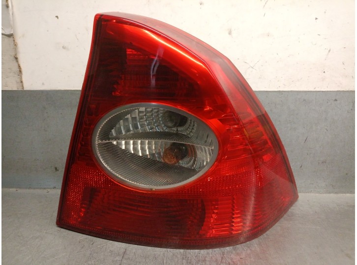 Recambio de piloto trasero derecho para ford focus ii sedán (db_, fch, dh) 1.6 tdci referencia OEM IAM 5M5113A602AA 1333832 