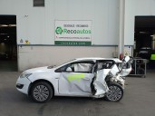 opel astra j (p10) del año 2014