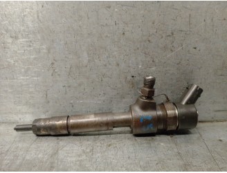 Recambio de inyector para opel zafira / zafira family b (a05) 1.9 cdti (m75) referencia OEM IAM 0445110165 0445110165