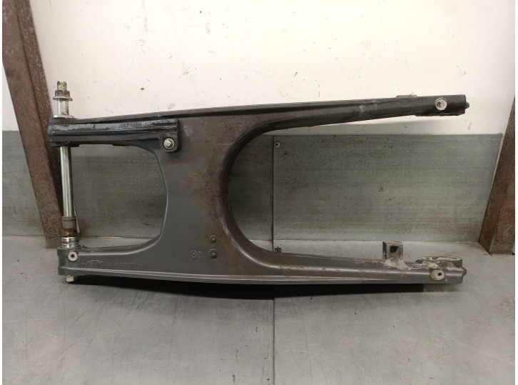 Recambio de subchasis para ktm duke 125 duke abs referencia OEM IAM 28104030000 28104030000 