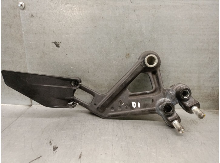 Recambio de estribos laterales para ktm duke 125 duke abs referencia OEM IAM JP113012 93003038000 