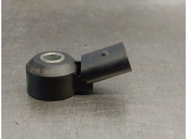 Recambio de sensor para volkswagen crafter furgoneta (sy_, sx_) 2.0 tdi referencia OEM IAM 030905377D 030905377D 