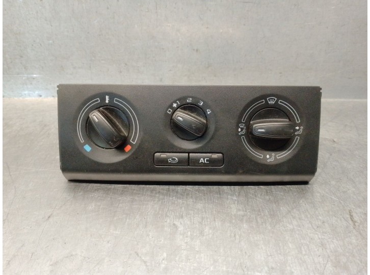 Recambio de mando calefaccion / aire acondicionado para skoda fabia ii (542) 1.2 referencia OEM IAM 5J0820045D 5J0820045D 