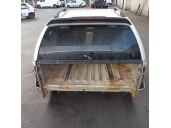 Recambio de caja trasera para nissan navara np300 (d40) 2.5 dci 4wd referencia OEM IAM 93300EB00J 