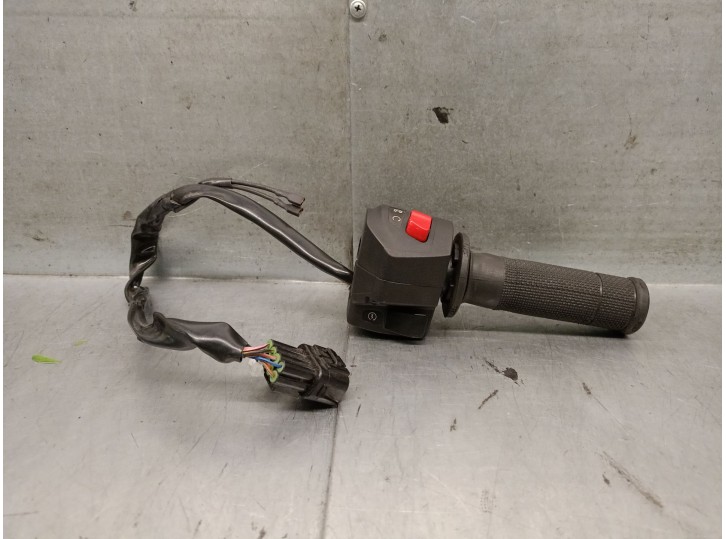 Recambio de puño acelerador para ktm duke 125 duke abs referencia OEM IAM JP401411 N935 