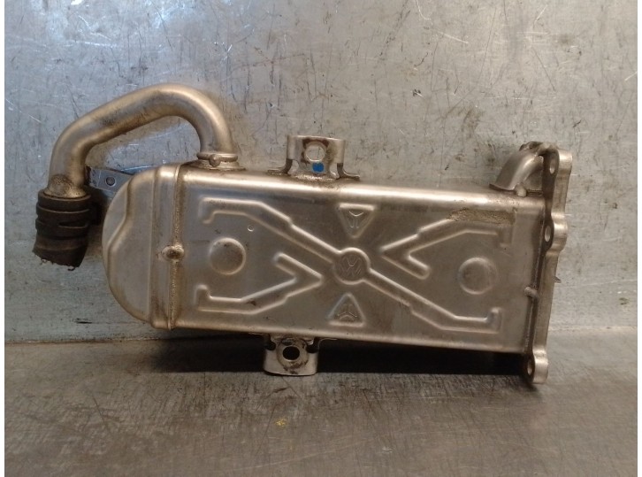 Recambio de enfriador egr para audi a3 descapotable (8p7) 1.6 tdi referencia OEM IAM 03L131512CF 03L131512CF 