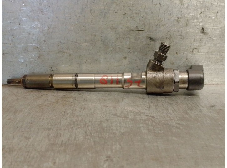 Recambio de inyector para audi a3 descapotable (8p7) 1.6 tdi referencia OEM IAM 03L1302277B 03L1302277B 