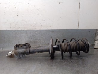 Recambio de amortiguador delantero izquierdo para toyota yaris (_p13_) 1.0 (ksp130_) referencia OEM IAM 485200D280 485200D280 