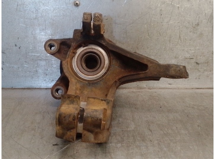 Recambio de mangueta delantera izquierda para peugeot 205 ii (20a/c) 1.8 td referencia OEM IAM 364617 364617 