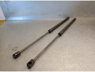 Recambio de amortiguadores maletero / porton para seat ibiza ii (6k1) 1.4 i referencia OEM IAM 6K6827550 6K6827550 