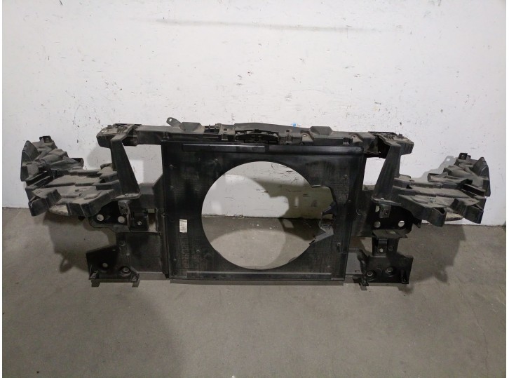 Recambio de panel frontal para renault fluence z.e. referencia OEM IAM 752104744R 752104744R 