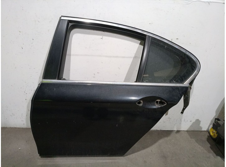 Recambio de puerta trasera izquierda para bmw 5 (f10) 520 d referencia OEM IAM 41009628755 41009628755 