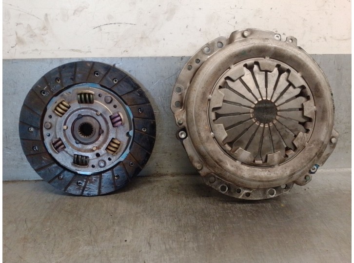 Recambio de kit embrague para peugeot 205 ii (20a/c) 1.8 td referencia OEM IAM 2004C1 2004C1 