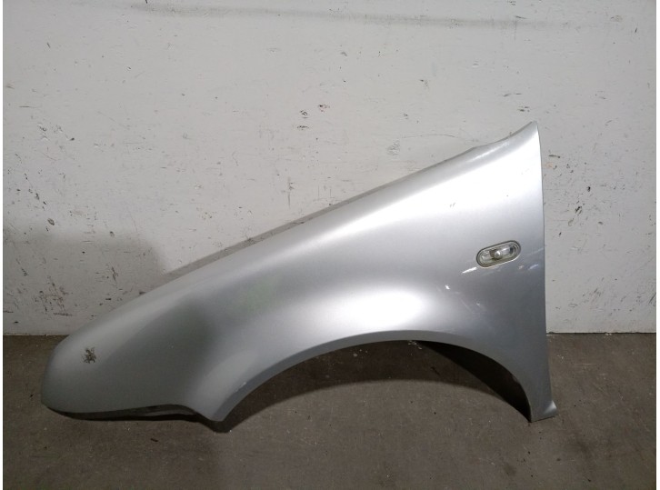 Recambio de aleta delantera izquierda para volkswagen bora i (1j2) 1.9 tdi referencia OEM IAM 1J5821021 1J5821021 