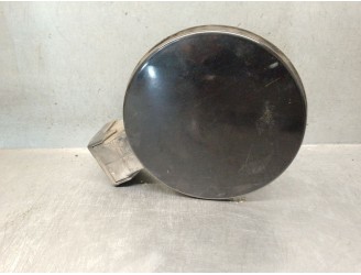 Replacement fuel filler flap for Ford Mondeo III Sedan (B4Y) 2.0 TDCi OEM IAM reference 1S71F405A02AE 1S71F405A02AE 