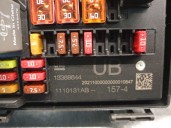 Recambio de caja reles / fusibles para opel astra j (p10) 1.6 cdti (68) referencia OEM IAM 13368644 