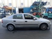 opel astra g sedán (t98) del año 2001