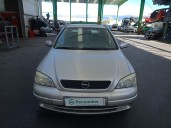 opel astra g sedán (t98) del año 2001