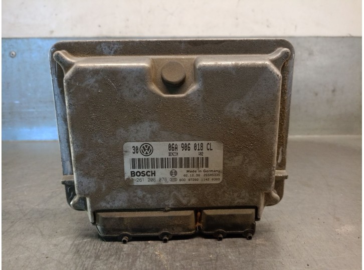 Recambio de centralita motor uce para volkswagen golf iv (1j1) 1.8 referencia OEM IAM 06A906018CL 