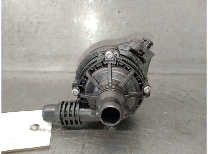 Recambio de bomba agua para bmw 3 (g20, g80, g28) 330 e plug-in-hybrid referencia OEM IAM 867165401 11518671654 