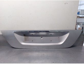 Recambio de molduras traseras para mercedes-benz clase e (w211) e 270 cdi (211.016) referencia OEM IAM A2117500237 A2117500237 