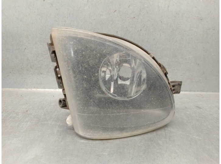 Recambio de faro antiniebla derecho para bmw 5 (f10) 520 d referencia OEM IAM 63177216886 63177216886 89206701