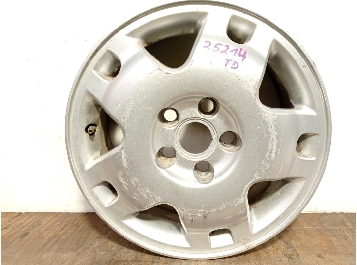 Recambio de llanta para ford tourneo connect 1.8 tdci referencia OEM IAM 5T161007AA R156.0JX15H2ET52.5 