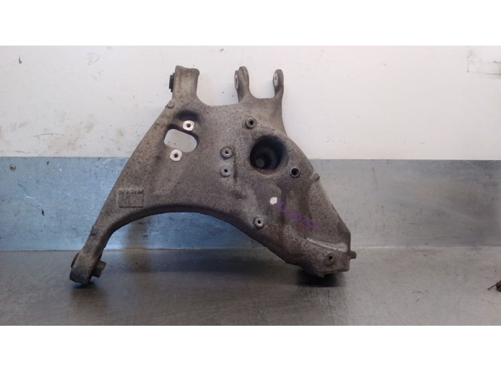 Recambio de brazo suspension inferior trasero izquierdo para audi a4 b6 avant (8e5) 1.9 tdi referencia OEM IAM 8E0505311AC 8E050