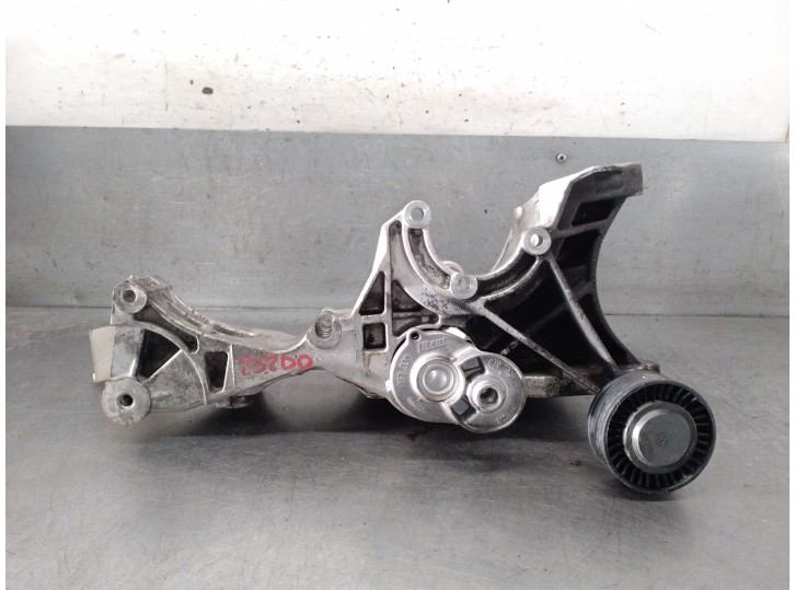 Recambio de soporte alternador para audi a4 b6 avant (8e5) 1.9 tdi referencia OEM IAM 03G903143B 03G903139D 