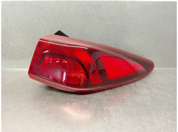 Recambio de piloto trasero derecho para hyundai kona (os, ose, osi) ev referencia OEM IAM 92402J9500 92402J9500 