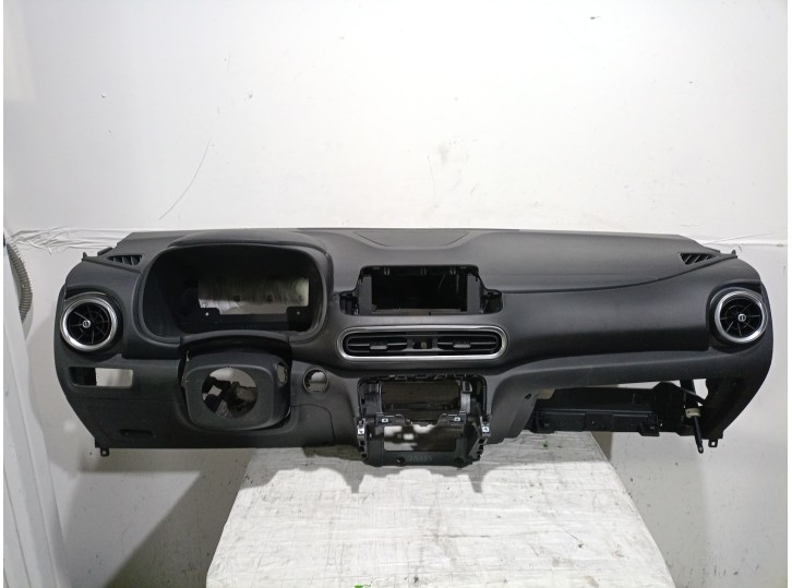 Recambio de salpicadero para hyundai kona (os, ose, osi) ev referencia OEM IAM 84710DD000TRY 84710DD000TRY 