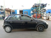 opel corsa c (x01) del año 2004