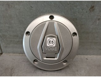 Recambio de tapa exterior combustible para voge ds900x referencia OEM IAM 201648159 201648159 