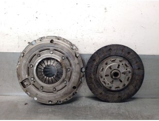 Recambio de kit embrague para opel astra j (p10) 1.6 cdti (68) referencia OEM IAM 55576344 664299 