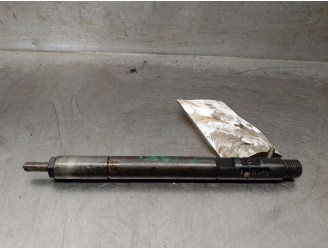 Recambio de inyector para ssangyong actyon i 2.0 xdi referencia OEM IAM A6640170121 EJBR04501D