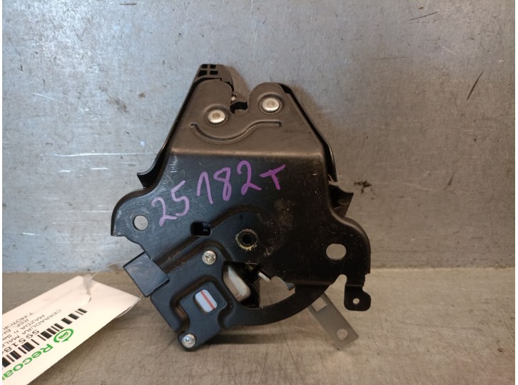 Recambio de cerradura maletero / porton para mazda 6 sedán (gj, gl) 2.2 d (gj2fp) referencia OEM IAM BHY15682XA BHY15682XA 