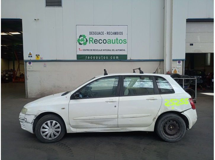 fiat stilo (192_) del año 2004