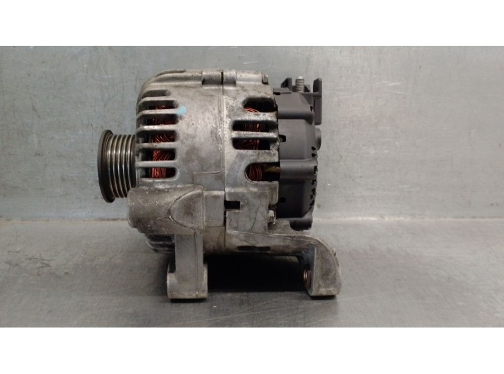 Recambio de alternador para bmw 3 touring (e91) 320 d referencia OEM IAM TG15C073 12317802471 2543306B