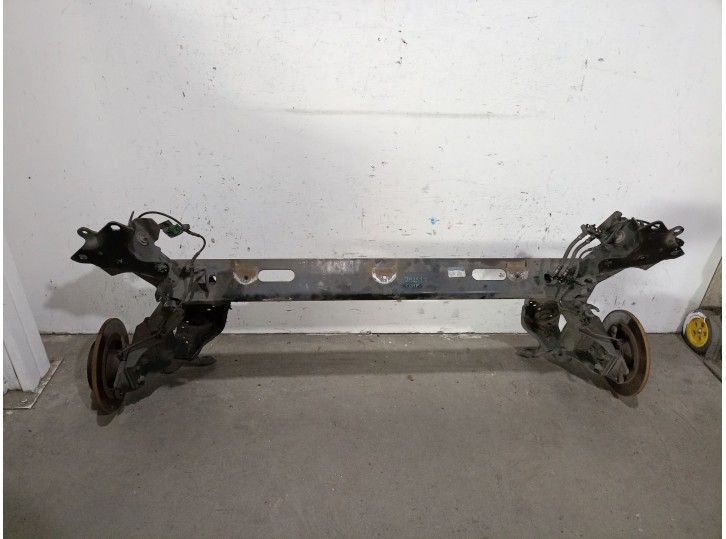 Replacement rear axle for Renault Fluence Z.E. OEM IAM reference 555014131R 555014131R 