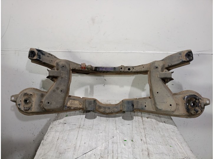 Recambio de puente trasero para ford kuga i 2.0 tdci referencia OEM IAM 1575052 1575052 