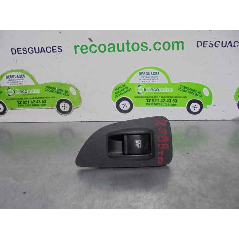 Recambio de mando elevalunas trasero derecho para fiat linea (110) 1.4 16v turbo referencia OEM IAM 0735442338  