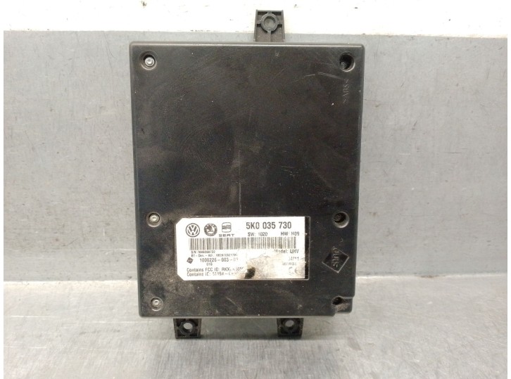 Recambio de modulo electronico para skoda superb ii station wagon (3t5) 2.0 tdi 16v 4x4 referencia OEM IAM 5K0035730 
